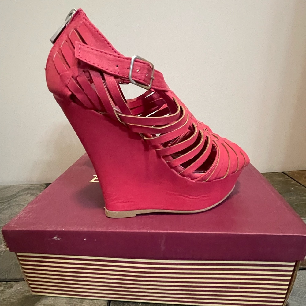 Bamboo wedges